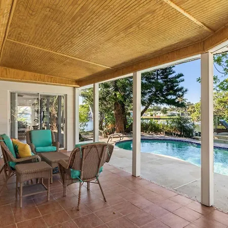 Coconut Cove - Heated Pool And Canal Cocoa Beach Exterior photo