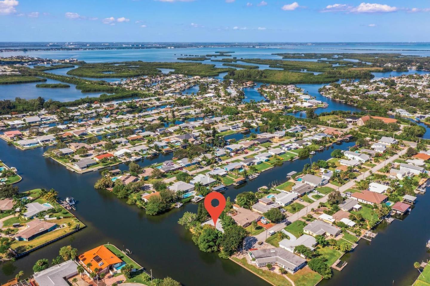 Coconut Cove - Heated Pool And Canal Cocoa Beach